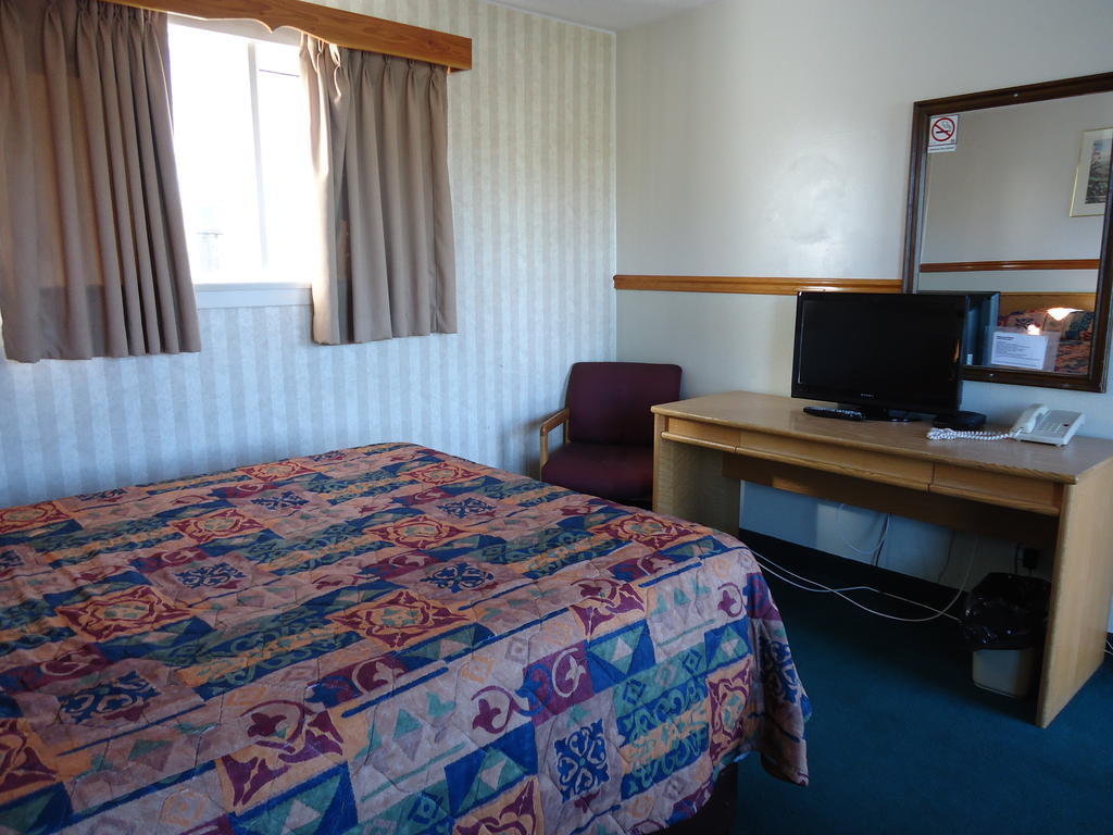 Kingsway Inn Thunder Bay Oda fotoğraf